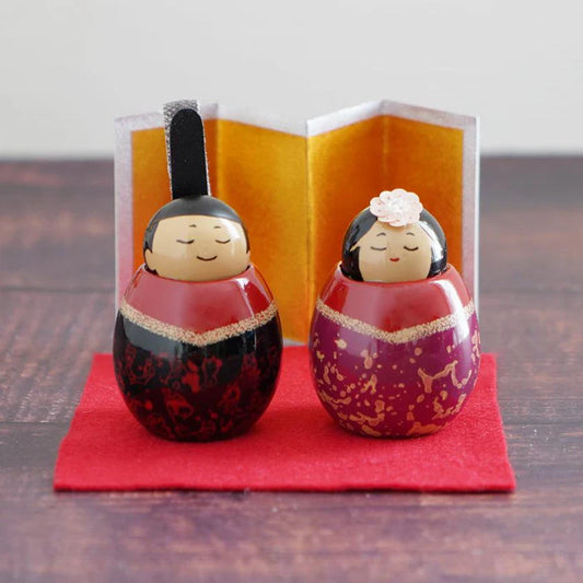 Japanese Hina dolls, Mini Hina decoration, Hinamatsuri doll set, Yasuharu Masukawa lacquer dolls, Tsugaru Nuri hina dolls, Japanese festival dolls, lacquerware Hina ornaments, handcrafted wooden Hina dolls, traditional Japanese Hina display, Aomori lacquer craft, Emperor and Empress doll set, Japanese seasonal decoration, karanuri lacquer dolls, collectible Japanese dolls
